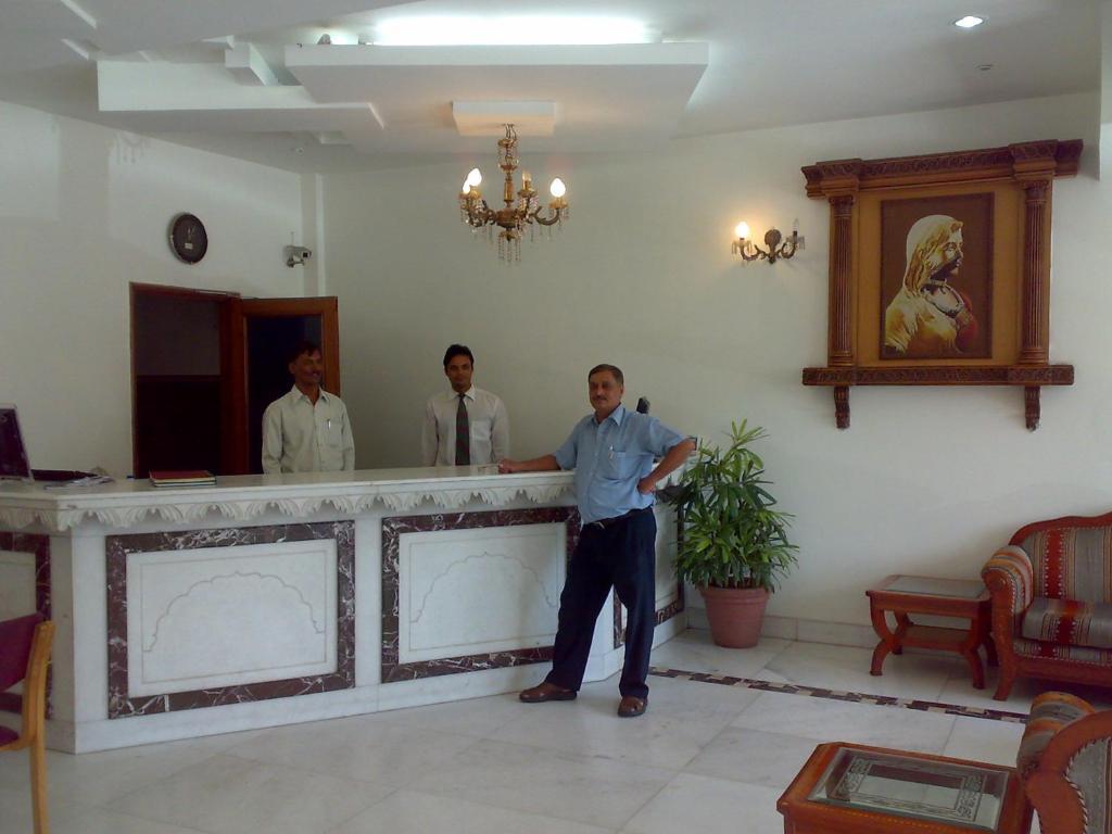 ג'איפור Hotel Diana Palace מראה חיצוני תמונה